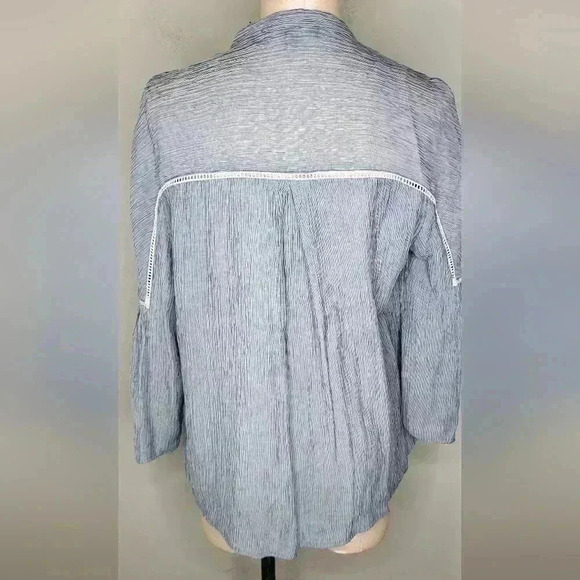 Tommy Hilfiger Women's Embroidered Crinkle Peasant Top -Gray Size Medium - Picture 3 of 9